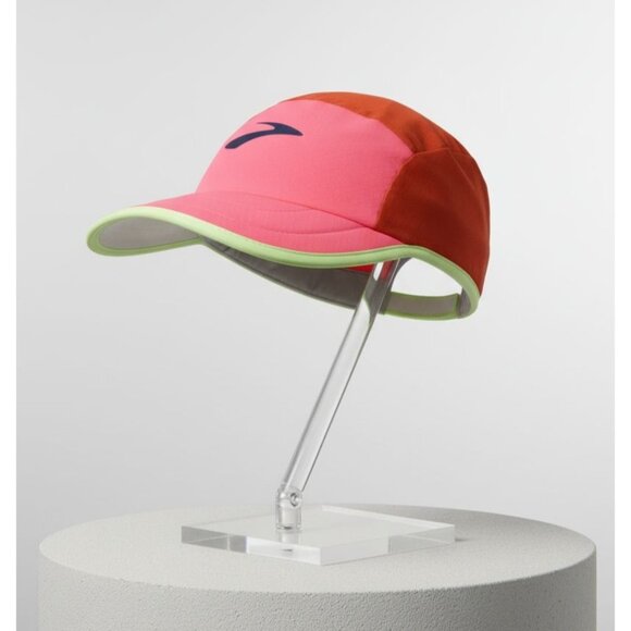 NWT Brooks Running Lightweight Packable Hat Adjustable Cap Red Neon Pink - Picture 4 of 9